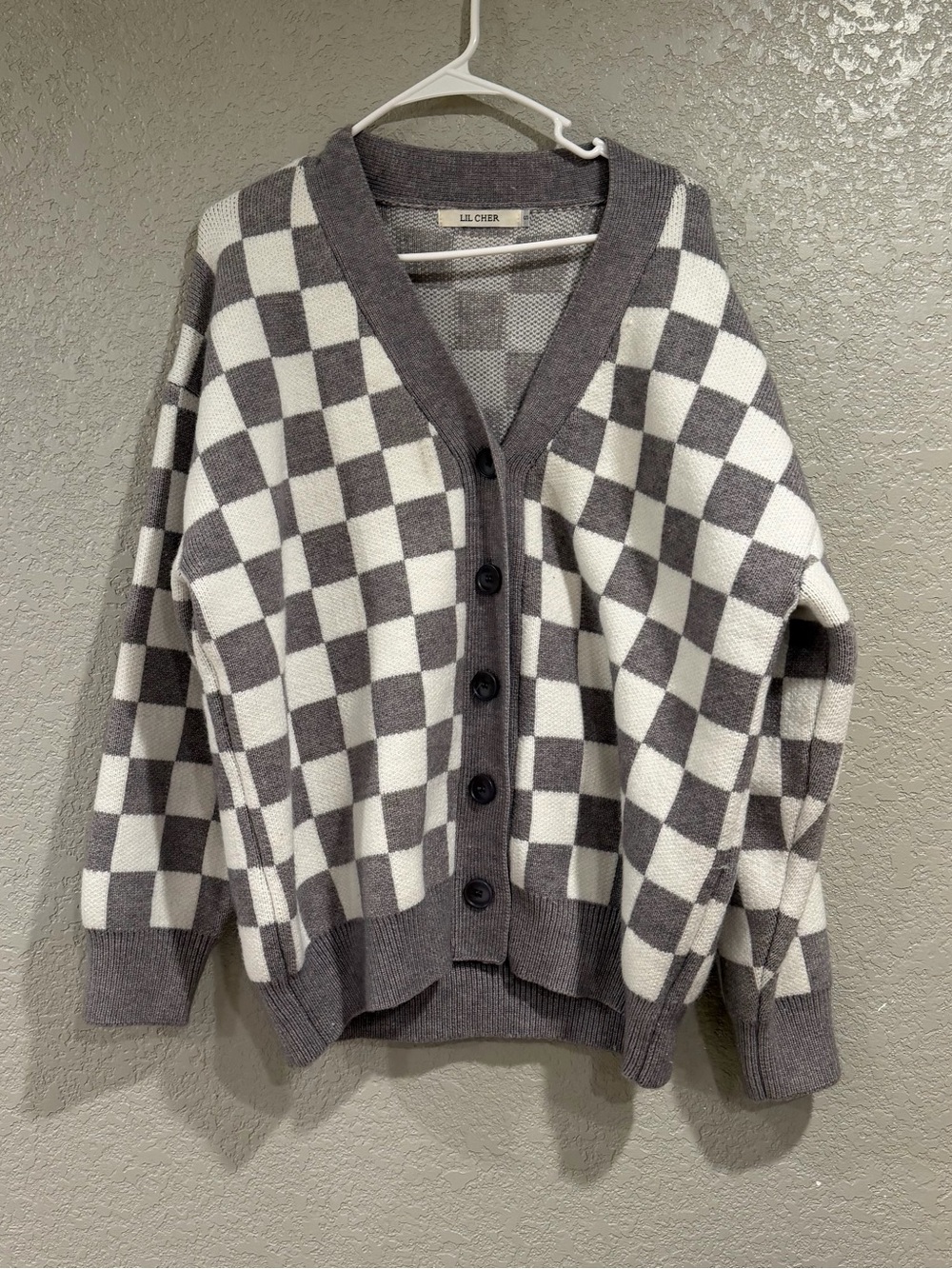 LL-CHER Gray & White Checker V-Neck Button Cardigan